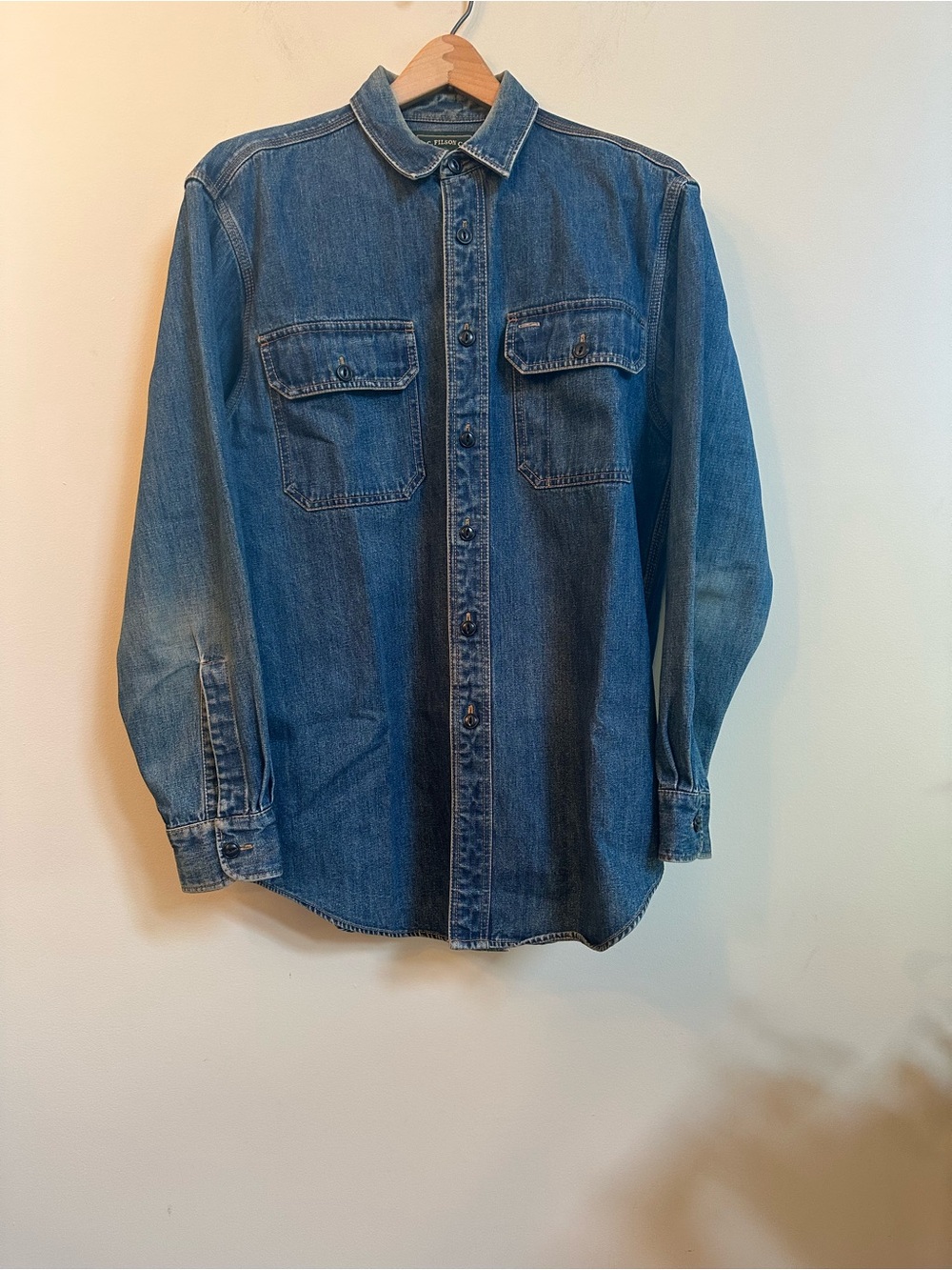 Vintage C.C. Filson Co. Seattle Heavy Denim Shirt — Excellent — 100% Cotton 90s